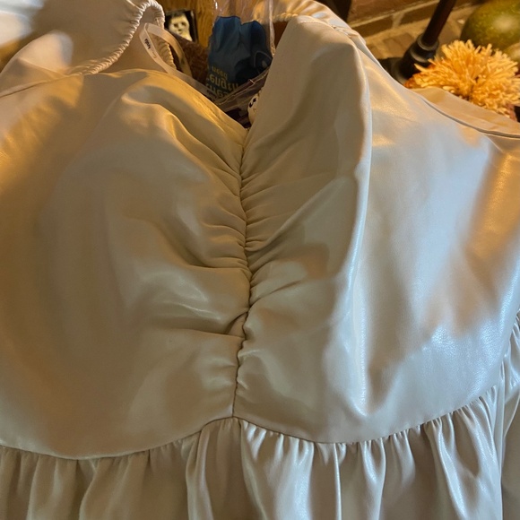 Dress (Arula) - Picture 2 of 4